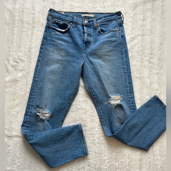 Levi's Wedgie High Rise Cropped Straight Jeans sz 28 - Picture 3 of 10